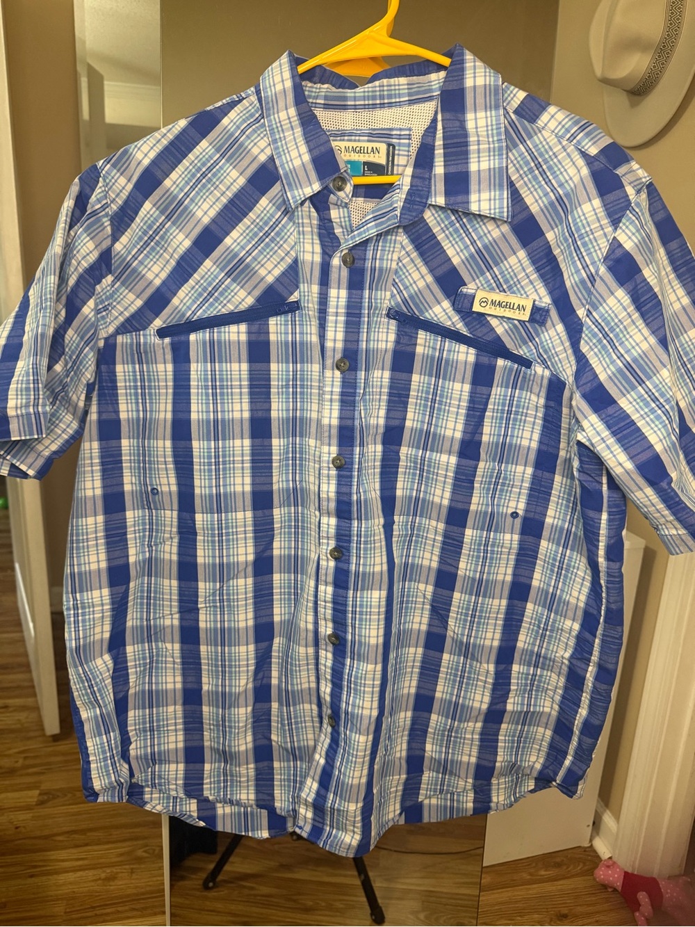 Magellan Outdoors Men's Blue Plaid Button up Shirt